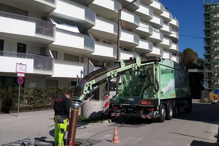 Saugbagger Nürnberg - Baumwurzelsanierung