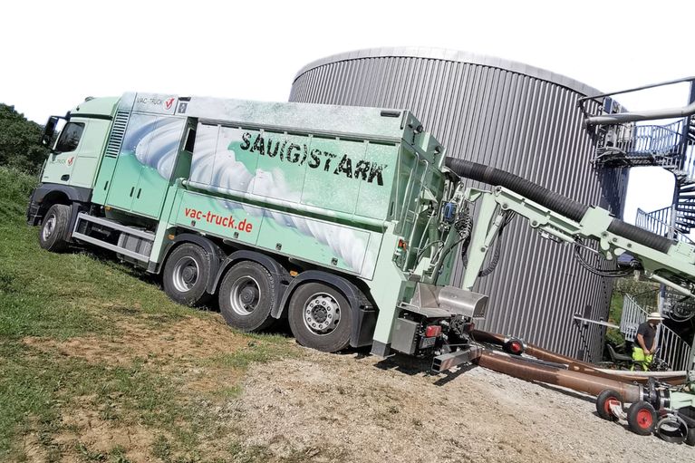 Saugbagger Nürnberg - Baumwurzelsanierung